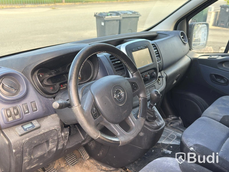 Opel Vivaro Skåpbil 2.9t 1.6 CDTI BIturbo Manuell, 120hk, 2015