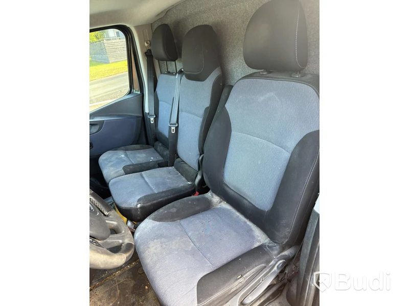 Opel Vivaro Skåpbil 2.9t 1.6 CDTI BIturbo Manuell, 120hk, 2015