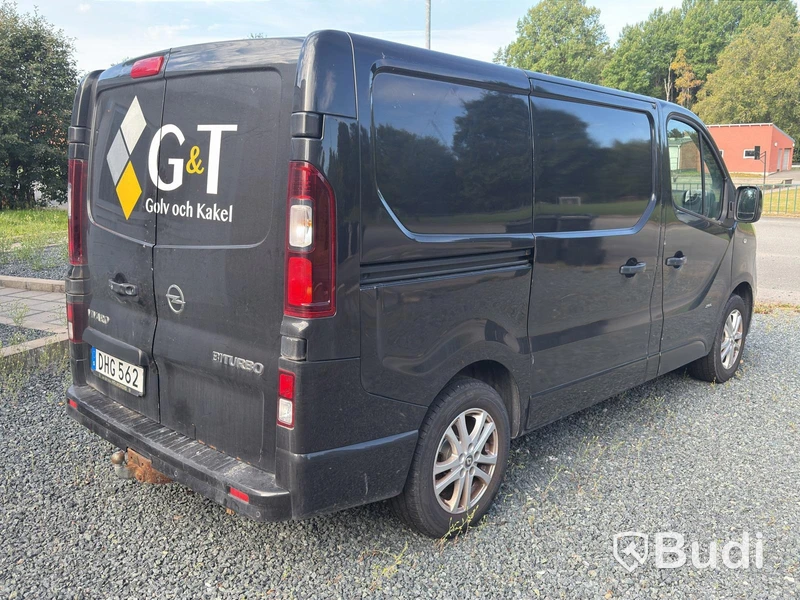Opel Vivaro Skåpbil 2.9t 1.6 CDTI BIturbo Manuell, 120hk, 2015