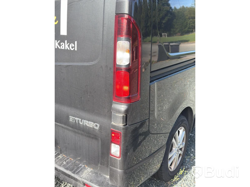 Opel Vivaro Skåpbil 2.9t 1.6 CDTI BIturbo Manuell, 120hk, 2015