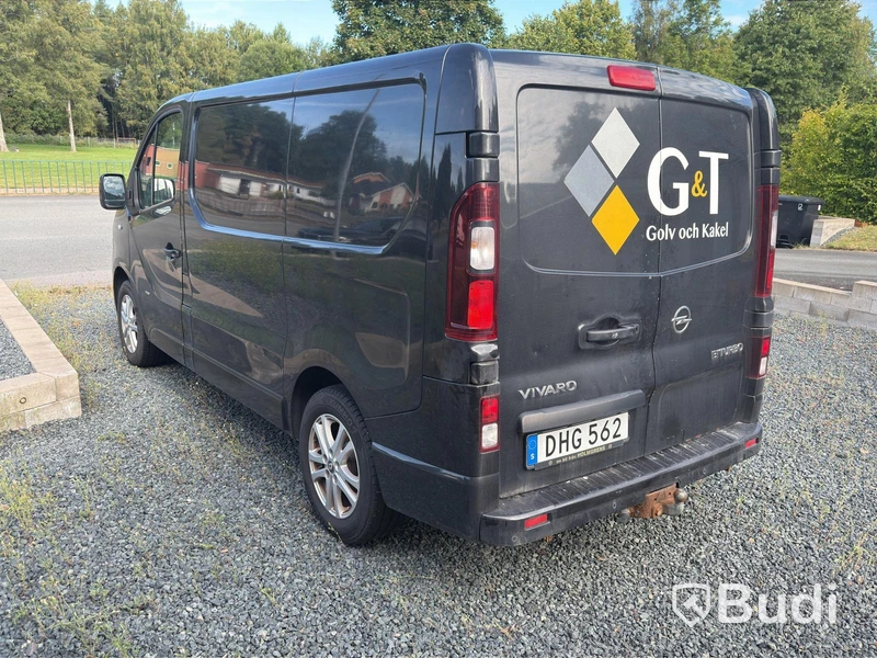 Opel Vivaro Skåpbil 2.9t 1.6 CDTI BIturbo Manuell, 120hk, 2015