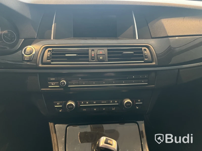 BMW 520D Touring Steptronic, 190hk -2015 | DIESEL