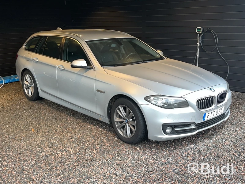 BMW 520D Touring Steptronic, 190hk -2015 | DIESEL