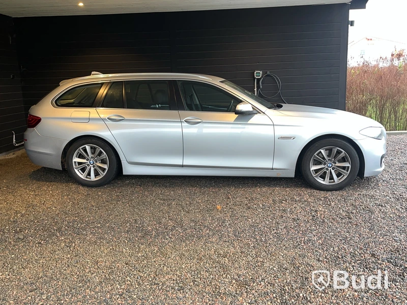 BMW 520D Touring Steptronic, 190hk -2015 | DIESEL