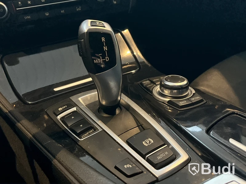 BMW 520D Touring Steptronic, 190hk -2015 | DIESEL
