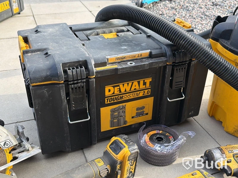Verktyg DeWalt, batteridrivet parti