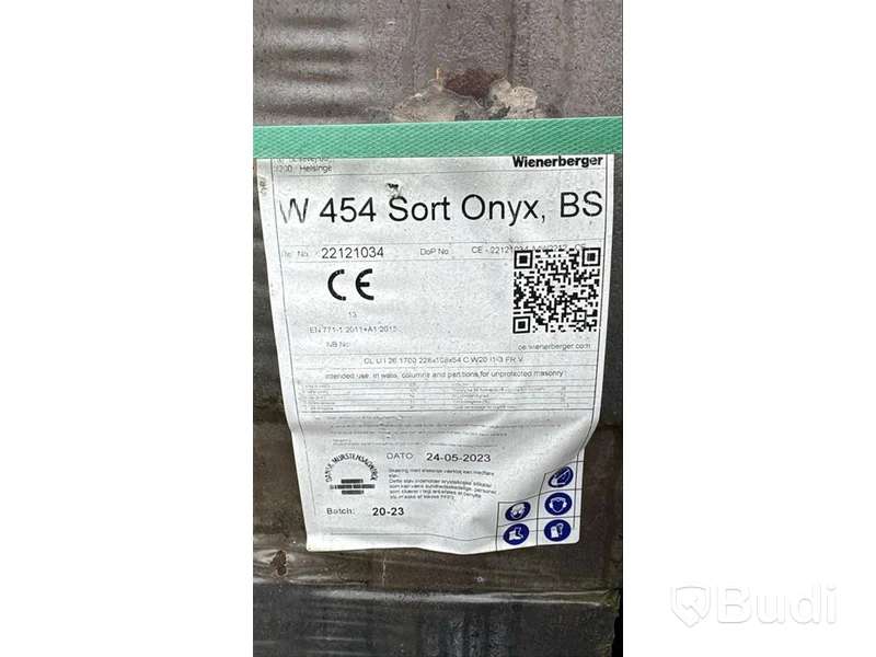 130 kvm massivt fasadtegel, Wienerberger - Packhustegl + 25 kvm Wienerberger Onyx