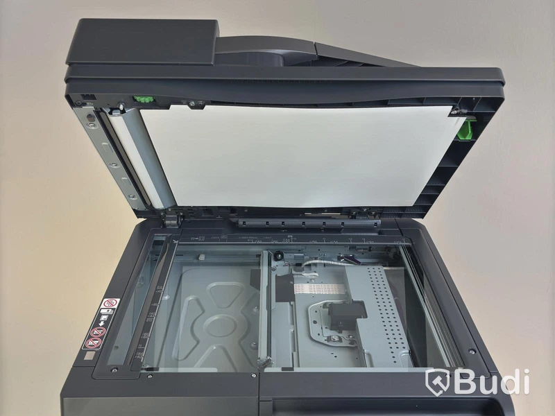 Multifunktionsskrivare Sharp BP-50C26, med extra pappersfack
