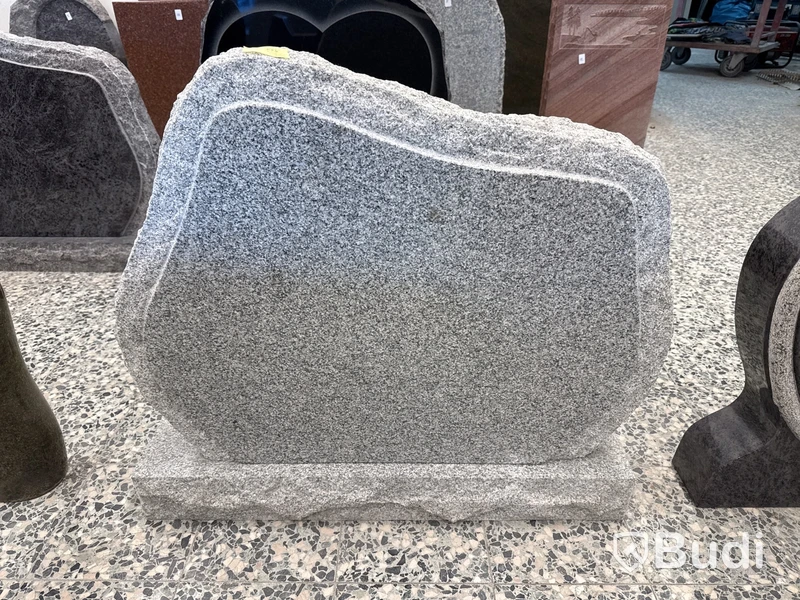 Gravsten | 86x11x78 cm