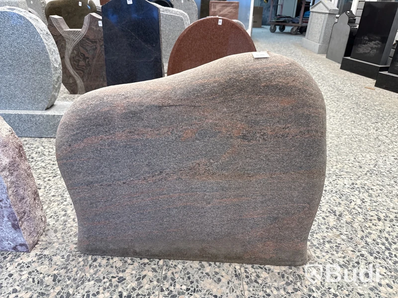 Gravsten | 78x12x67 cm