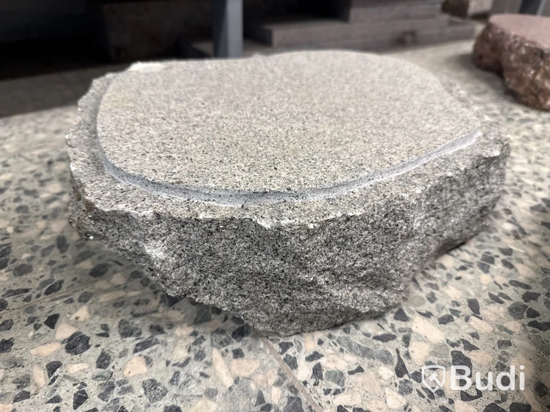 Gravsten | 40x31x10 cm