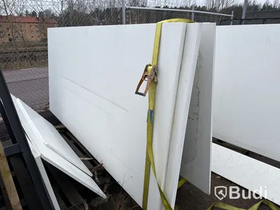 Parti bänkskivor av natursten & komposit