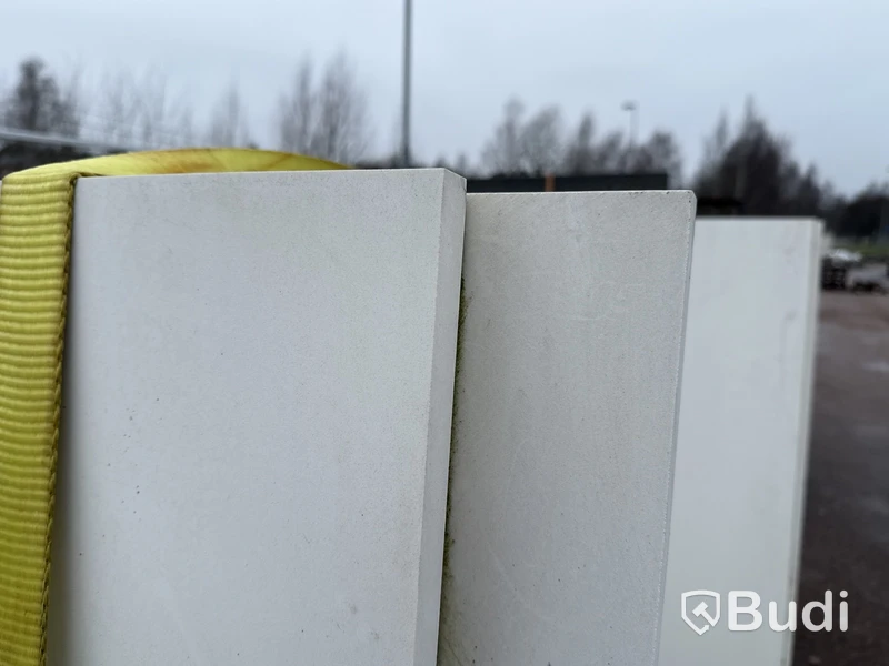 Parti bänkskivor av natursten & komposit