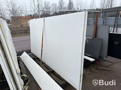 Parti bänkskivor av natursten & komposit