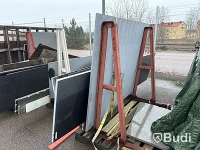 Parti bänkskivor av natursten & komposit