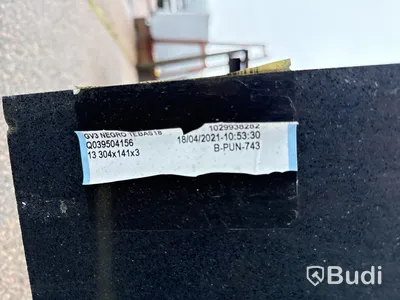 Parti bänkskivor av natursten & komposit