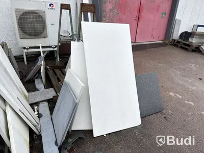 Parti bänkskivor av natursten & komposit