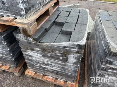 Stort parti marksten, skiffer, gatsten, gravstensmaterial etc.