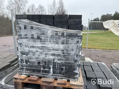 Stort parti marksten, skiffer, gatsten, gravstensmaterial etc.