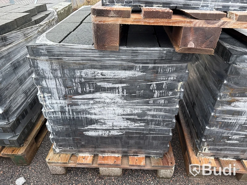 Stort parti marksten, skiffer, gatsten, gravstensmaterial etc.