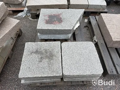 Stort parti marksten, skiffer, gatsten, gravstensmaterial etc.