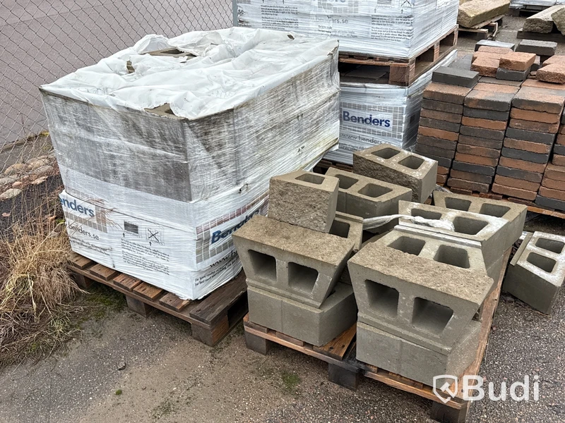 Stort parti marksten, skiffer, gatsten, gravstensmaterial etc.