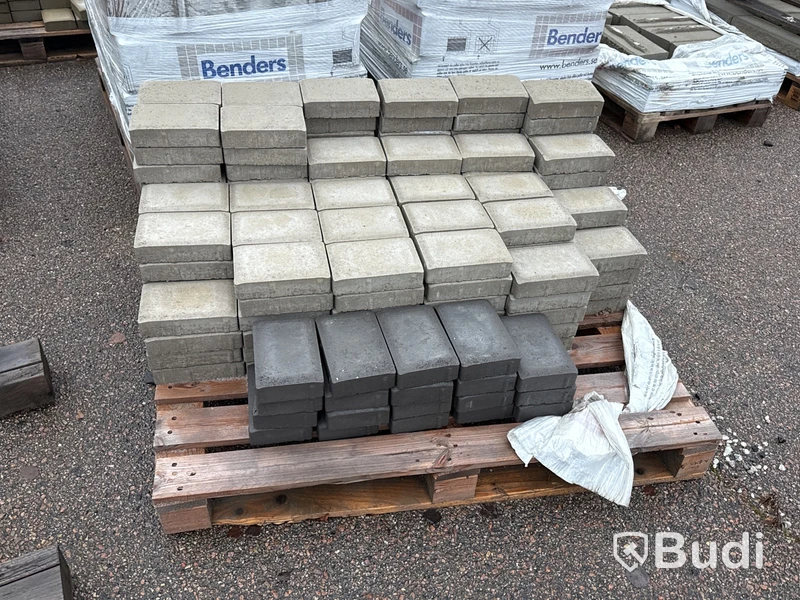 Stort parti marksten, skiffer, gatsten, gravstensmaterial etc.