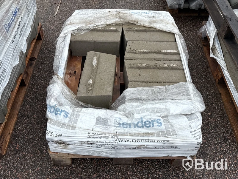 Stort parti marksten, skiffer, gatsten, gravstensmaterial etc.