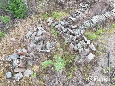 Stort parti marksten, natursten, gatusten & råmaterial till gravstenar