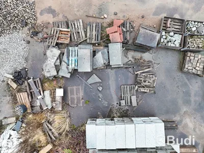 Stort parti marksten, natursten, gatusten & råmaterial till gravstenar