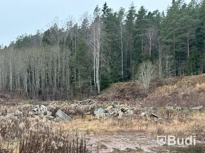 Stort parti marksten, natursten, gatusten & råmaterial till gravstenar