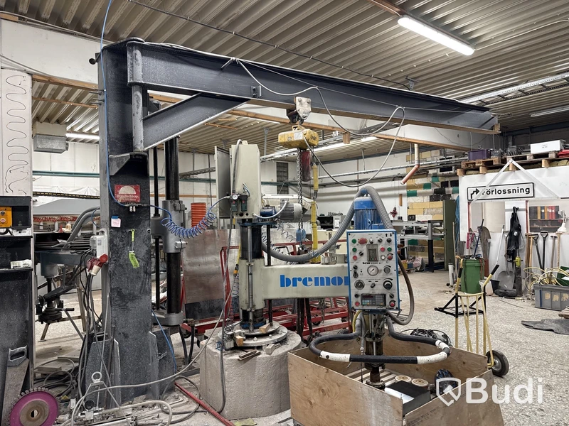 Pelarsvängkran med kättingtelfer Unilift | 1000 kg