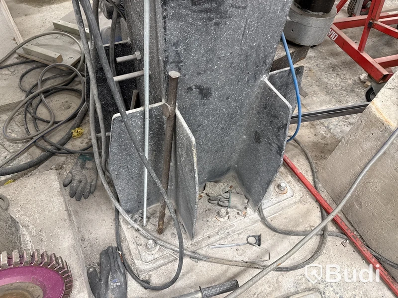 Pelarsvängkran med kättingtelfer Unilift | 1000 kg