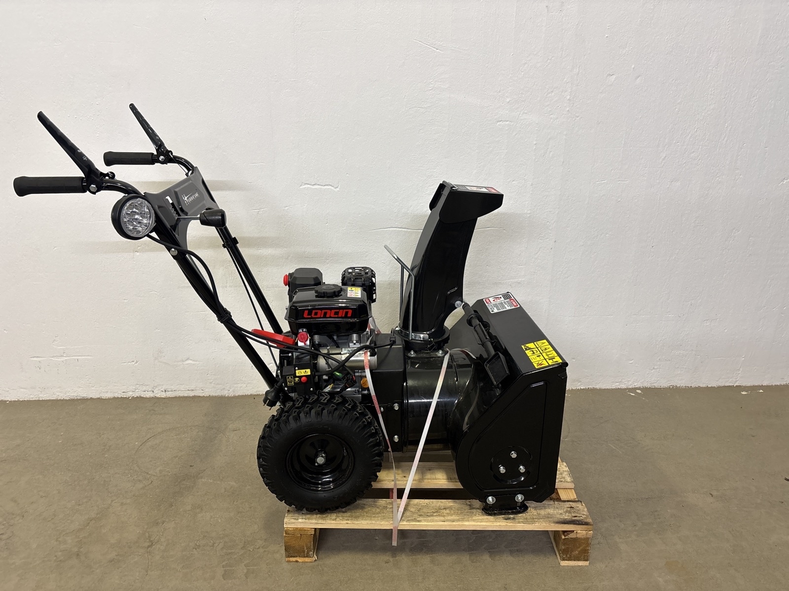 SNÖSLUNGA HURRICANE KCM22B 56CM BENSIN - RESERVERSDELSOBJEKT