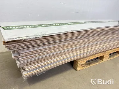 PARTI MED VÄGGPANEL HUNTONIT SKYGGE FROST 11X620X2390 MM