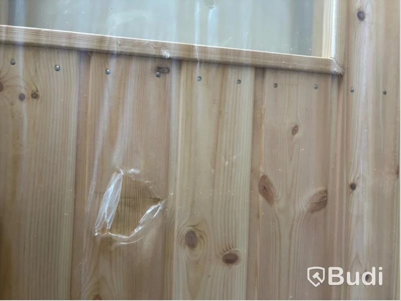 KALLFÖRRÅDSDÖRR VIBOSTUGAN 9X20 HÖGER RAK PANEL GLAS 10°