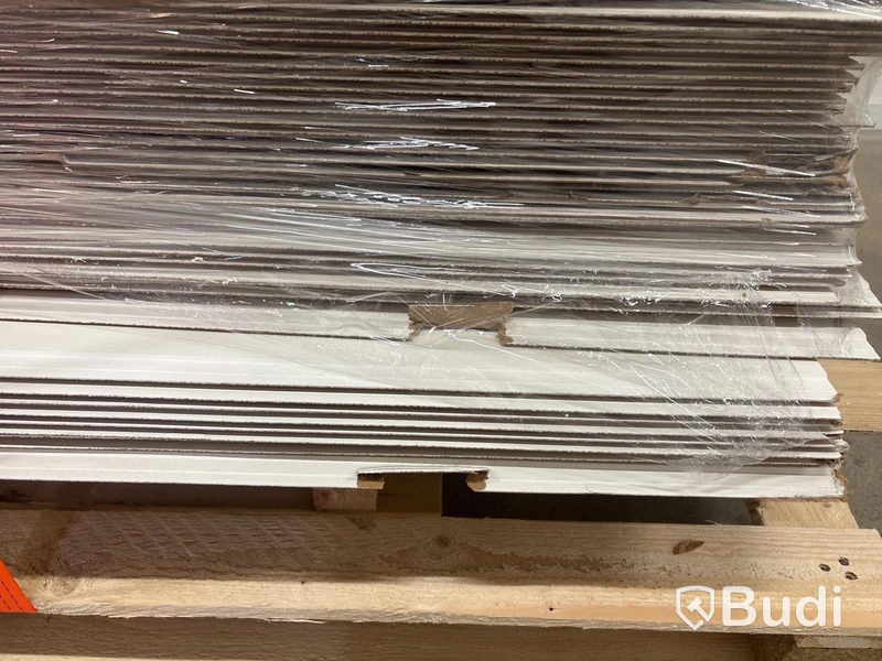 Parti med VÄGGPANEL SMARTPANEL BOMULL SKYGGE VIT 6X620X2390 MM 121 M2