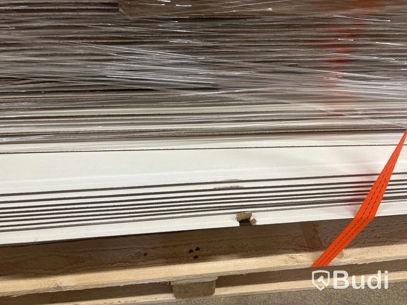 Parti med VÄGGPANEL SMARTPANEL BOMULL SKYGGE VIT 6X620X2390 MM 121 M2