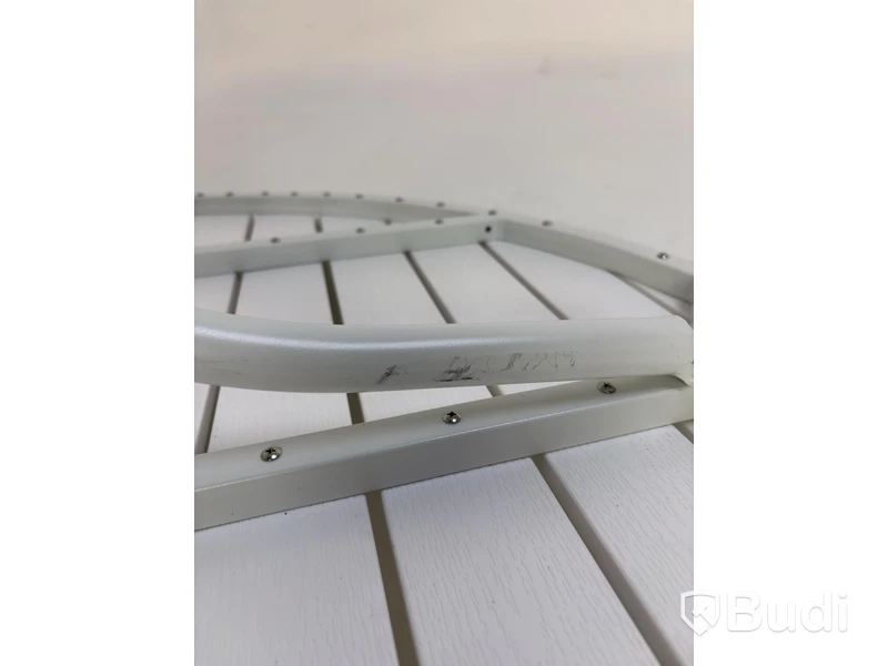 MATGRUPP SUNFUN VARBERG BORD INKL. 4 ST. STAPELSTOLAR VIT