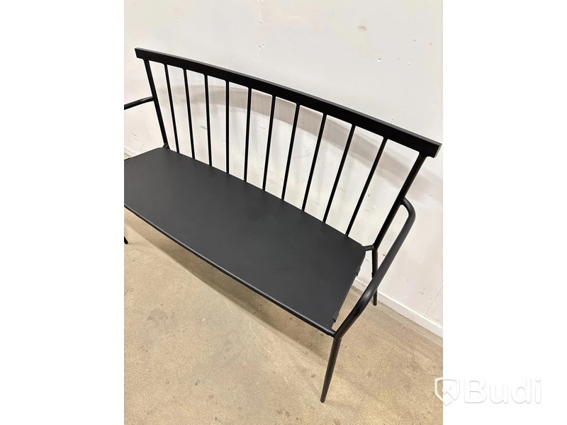 SOFFA SUNFUN SARA METALL SVART