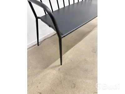 SOFFA SUNFUN SARA METALL SVART