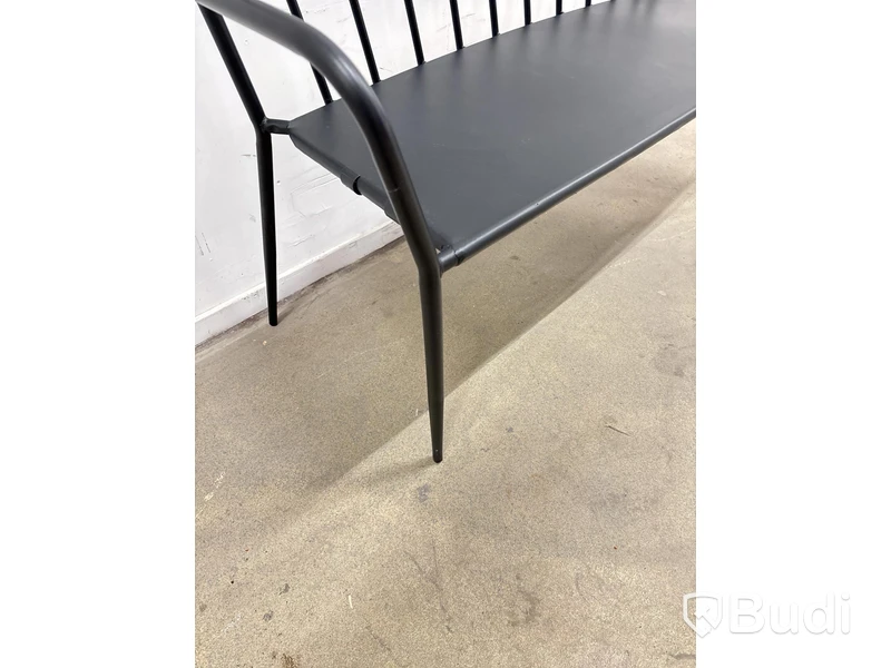 SOFFA SUNFUN SARA METALL SVART
