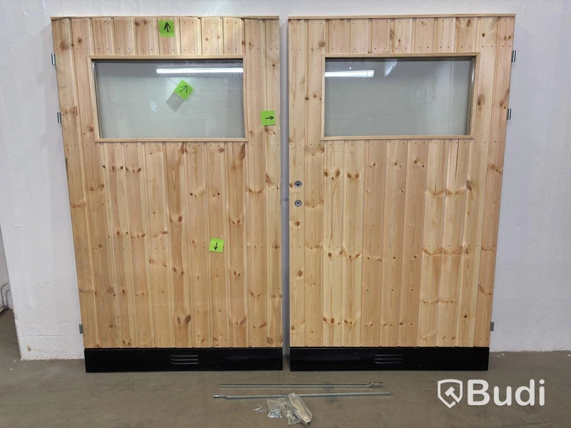 GARAGEPORT VIBOSTUGAN MED GLAS 10° 25X21 MED KARM