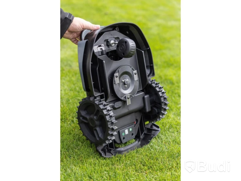 ROBOTGRÄSKLIPPARE SCHEPPACH BRMR300 300M²