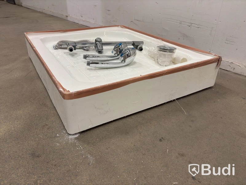 Skagen shower tray 90x72, incl. shower hose