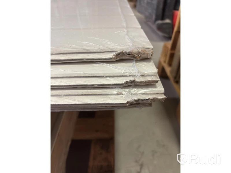 (NEW) 10 pcs. MOELVEN REGINA CLASSIC WHITE PANELS 6X620X2435MM (14.5 M2)