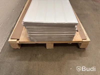 (NEW) 36 pcs. MOELVEN REGINA WHITE BEADBOARD CEILING PANELS, 33.93 m²