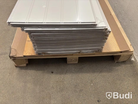 36 st. TAKPANEL MOELVEN REGINA PÄRLSPONT VIT 33,930 M2
