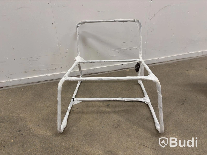 (NEW) Armchair