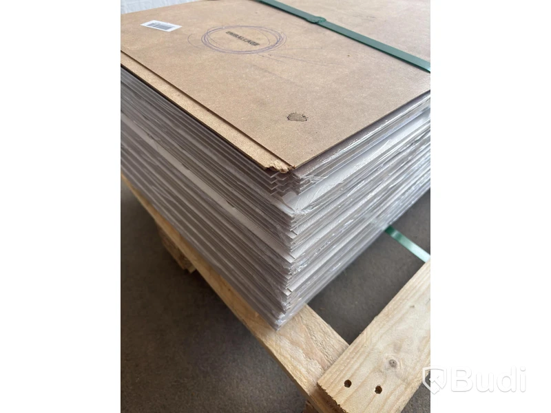 (NEW) 35 pcs. Moelven Regina Panels